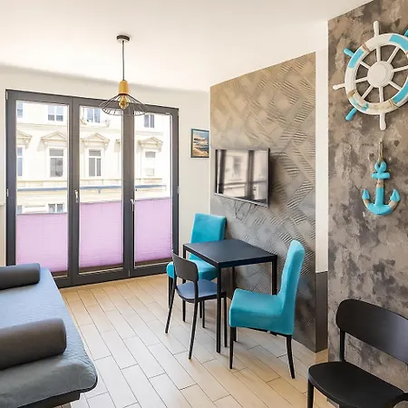 Good Night In * Stettino